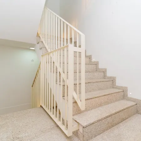 Charming W/ Private Garden In St. Catarina *