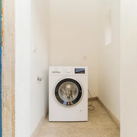 Apartamento Charming W/ Private Garden In St. Catarina Porto