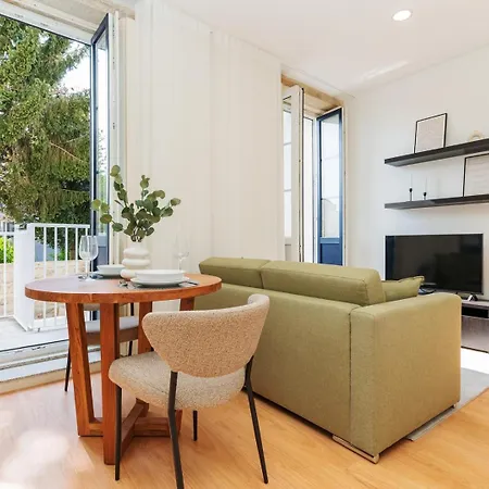 Apartamento Charming W/ Private Garden In St. Catarina Porto