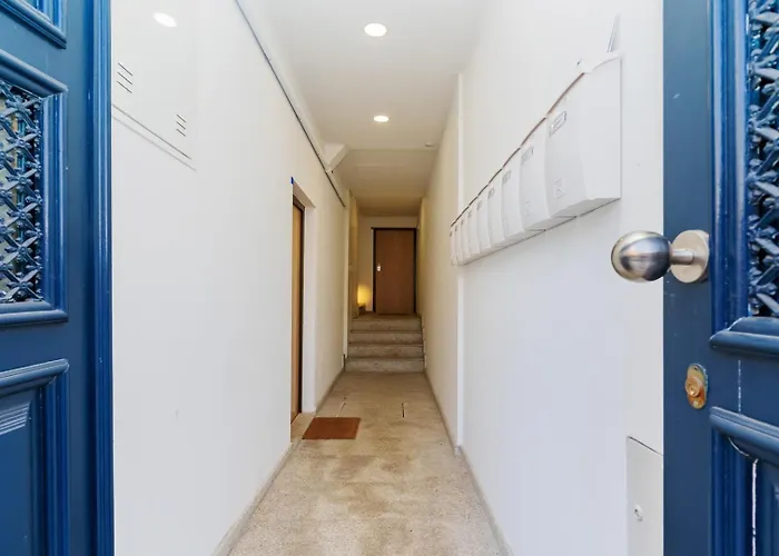 Charming W/ Private Garden In St. Catarina * 波尔图