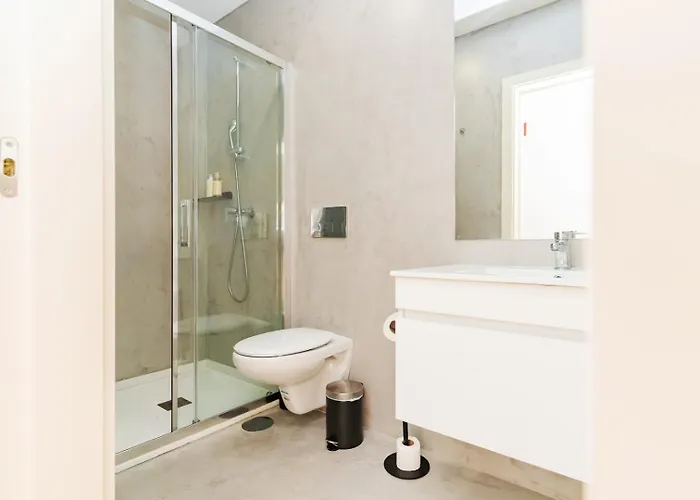 Charming W/ Private Garden In St. Catarina Apartmán