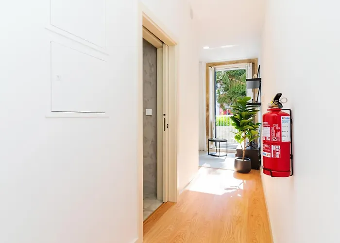 Charming W/ Private Garden In St. Catarina Apartmán Porto