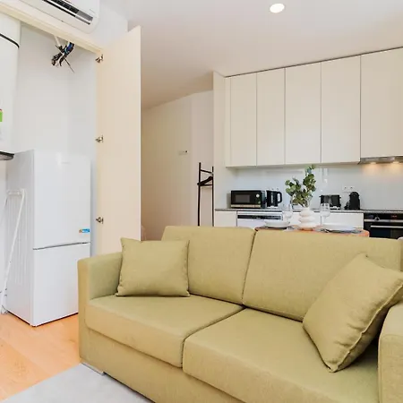 Charming W/ Private Garden In St. Catarina Daire *
