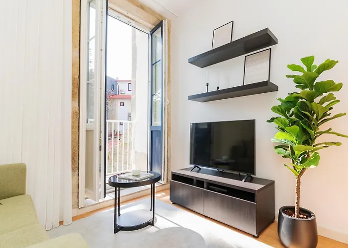 Charming W/ Private Garden In St. Catarina Appartamento *